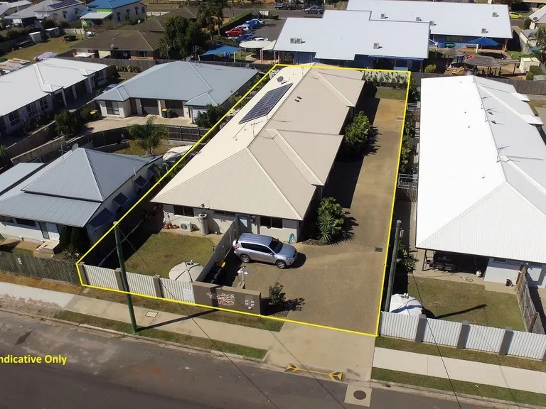 MODERN FOUR UNIT COMPLEX WITH EXCELLENT RETURN!