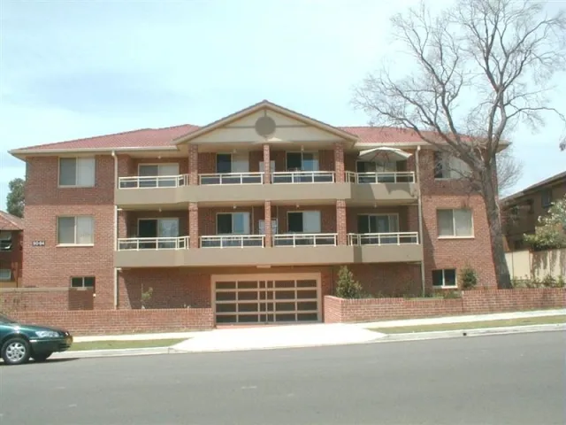 In The heart Of Campsie - 2 Bathrooms