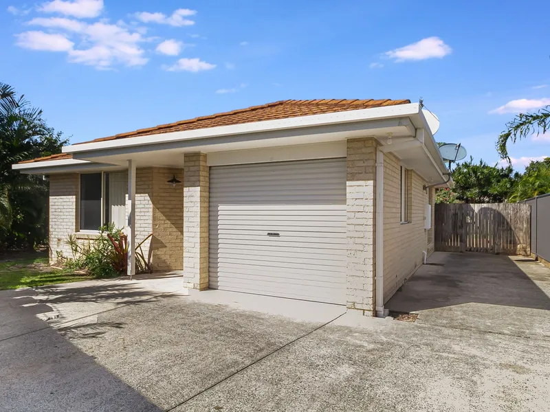 Free standing Duplex with wrap around yard