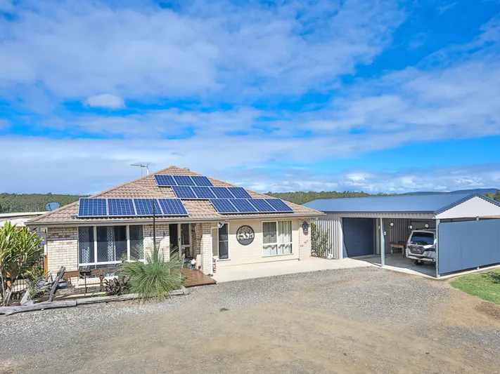 Superb Lifestyle Property with Income Potential