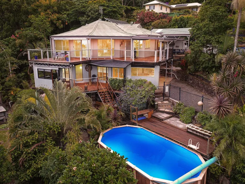 Dual Residence with stunning views