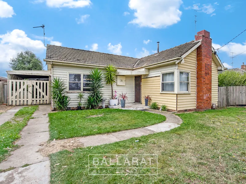 THREE BEDROOM HOME ON LARGE ALLOTMENT