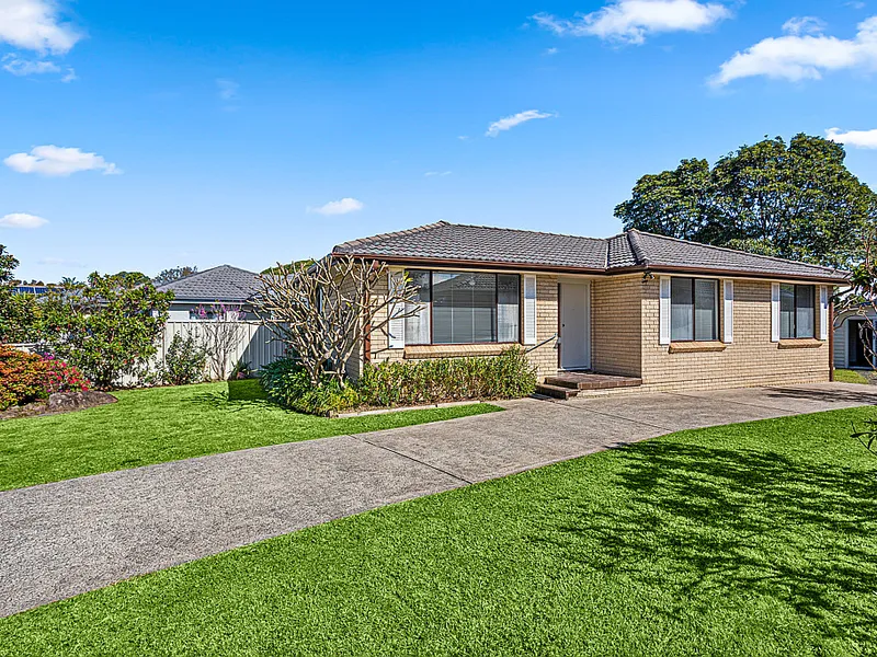 Neat and Tidy 3 Bedroom Family Home in Great Location