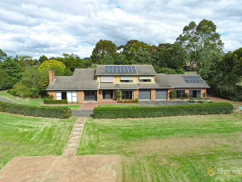 STUNNING LIFESTYLE OPPORTUNITY