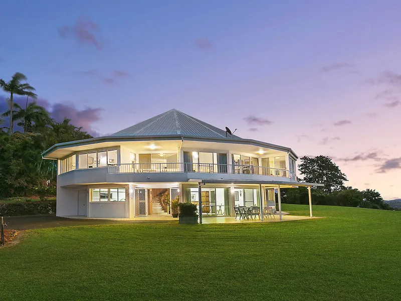 Architect designed home with 180 degree views
