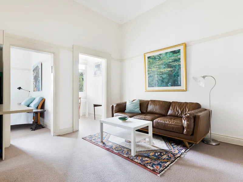 Premier setting, grand and unique apartment