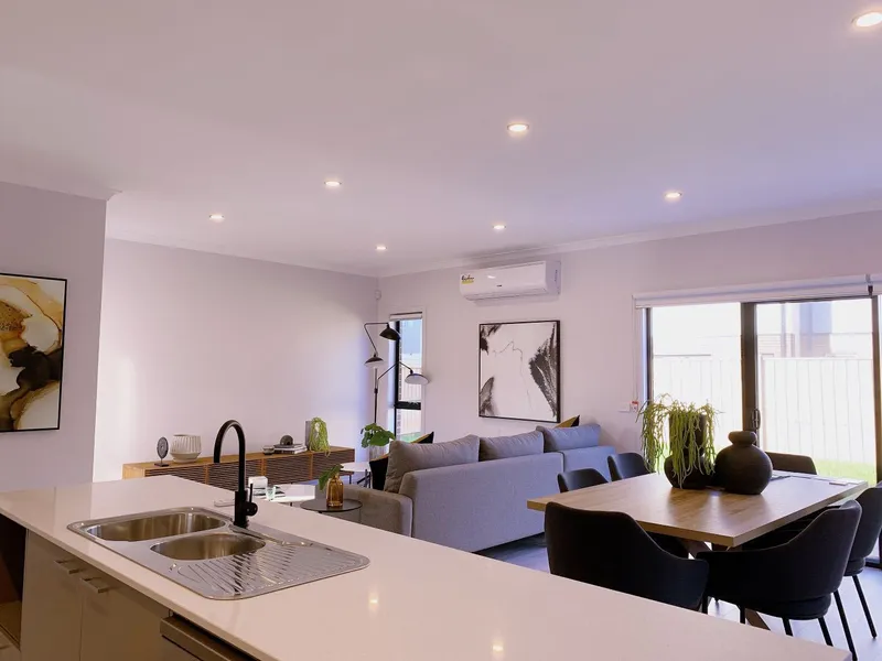 Corner lot, 380sqm, 4 bedrooms house and land, Winland Estate, Officer - Titling Mar-22