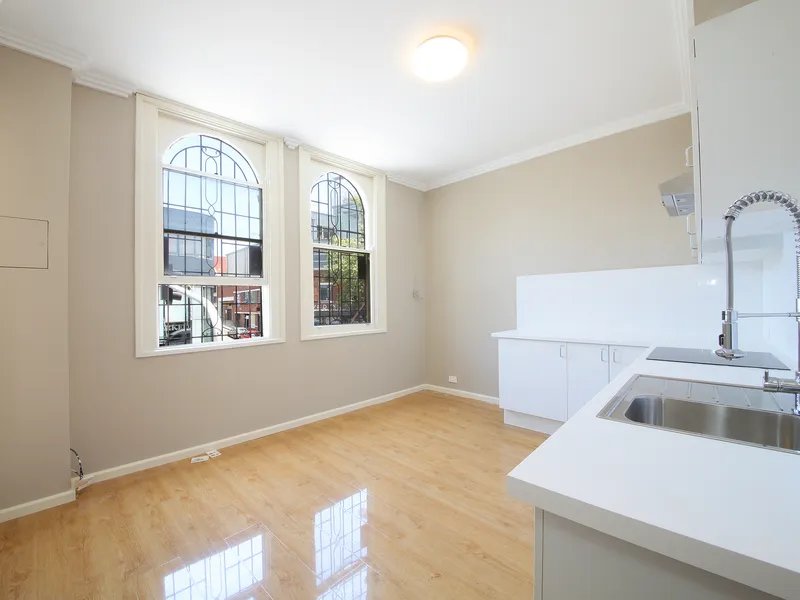 Rejuvenated Apartment in Ideal Location 