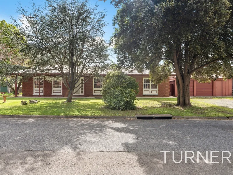 4 bedroom home with tranquil outlook over reserve