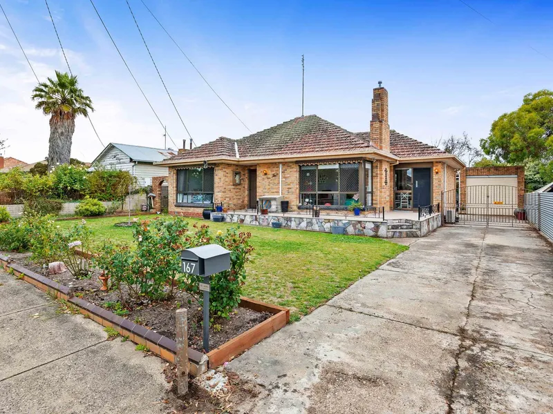 A Beautiful Brick Home Built For The Entertainer!