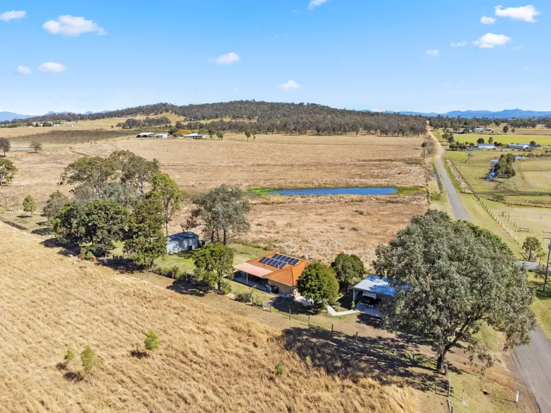 Country Living in the Scenic Rim away from the Hustle and bustle
