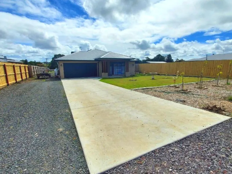 Modern Family Living (2030m2)