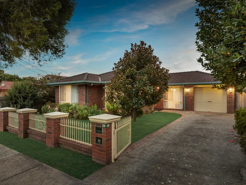 Brilliant Presentation & Own Street Frontage!