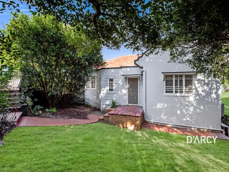 Convenient and stylish home in Ashgrove