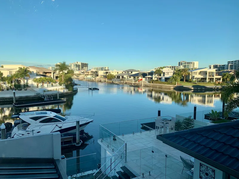 Ultimate Waterfront Resort Home for Entertainers