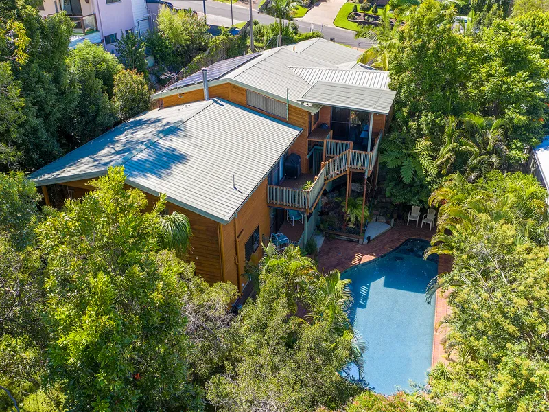 YOUR OWN HIDDEN OASIS