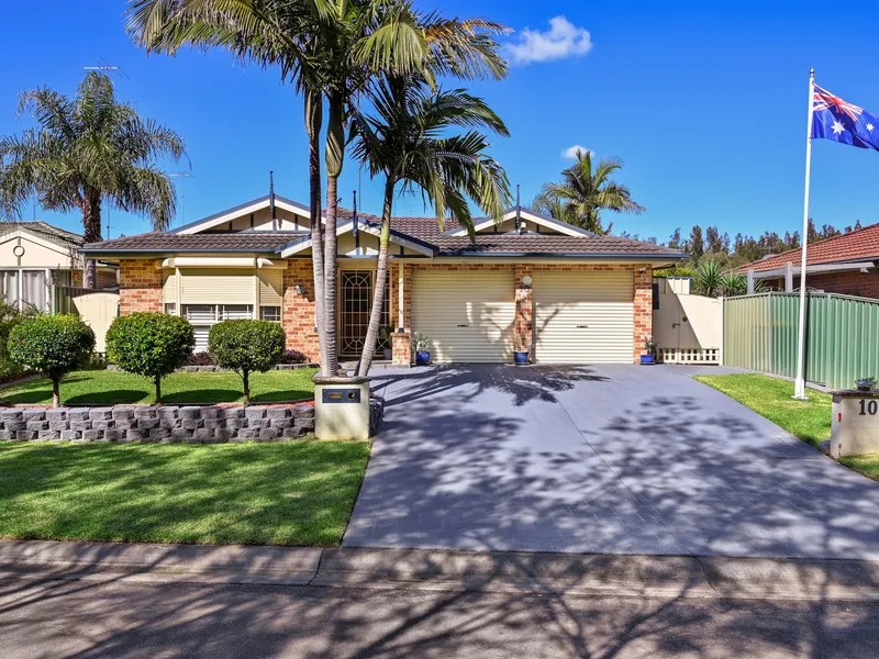 SPACIOUS FAMILY HOME WITHIN GREAT LOCATION!