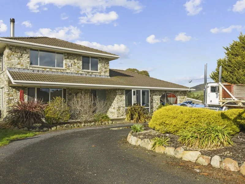 Spacious, Private, and Perfect for a Peaceful Lifestyle