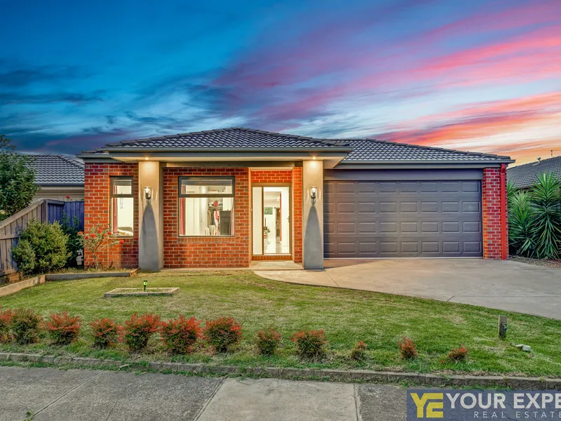 601m2 Land, East facing With Ample Natural Light 