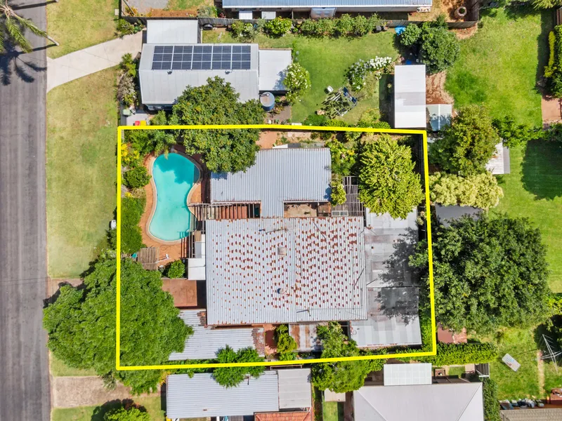 Looking for something special with a Pool & Potential?