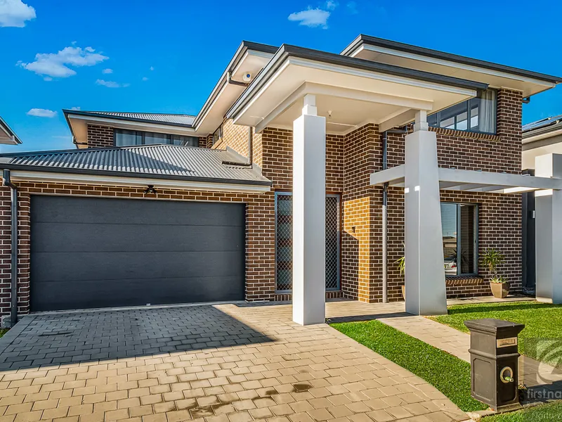 Expansive 4 bedroom Family Home!