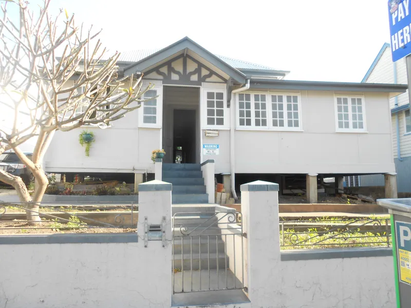 WALK TO FORTITUDE VALLEY! ALL BILLS INCLUDED