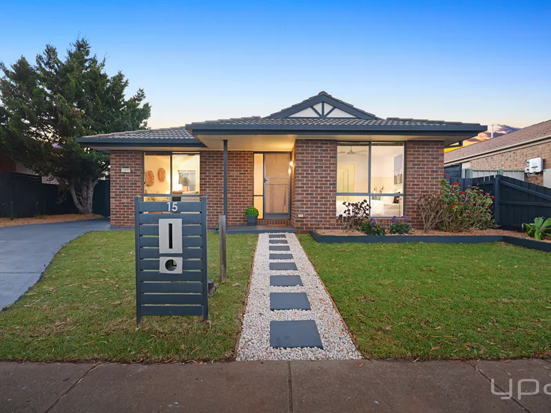 A BRILLIANT RENOVATION & ABSOLUTE SHOWSTOPPER!