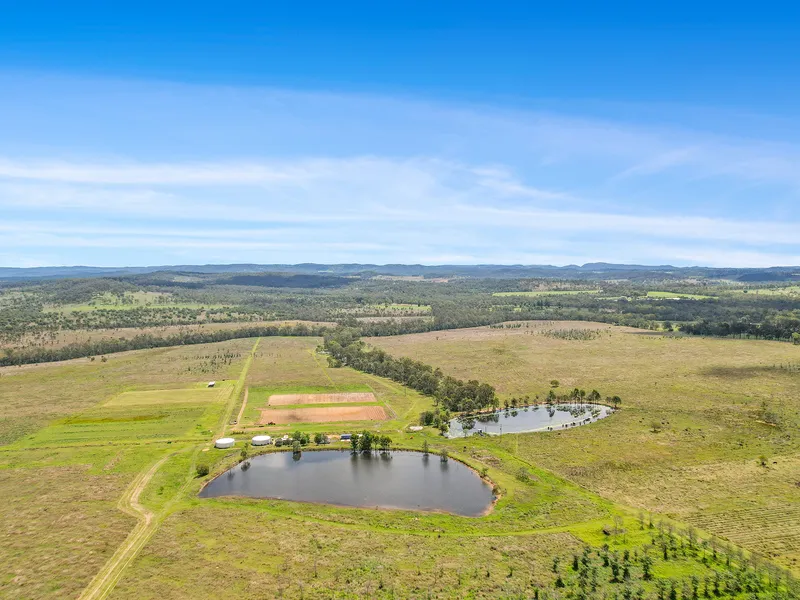 Idyllic, elevated farmland just 5km from Esk