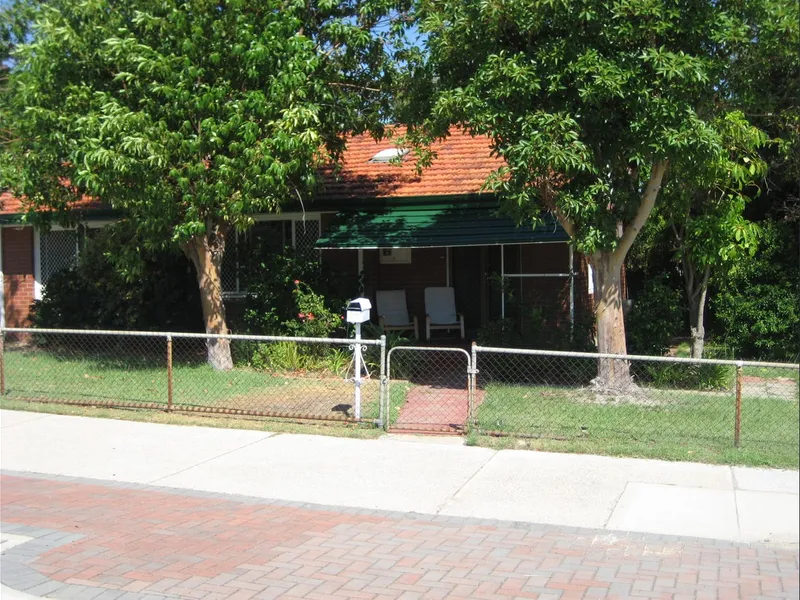 Ground Floor Unit in Great Location