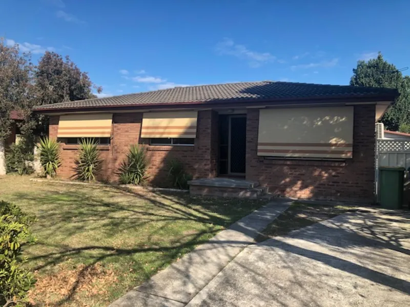 Updated 3 Bedroom family home in St Clair !