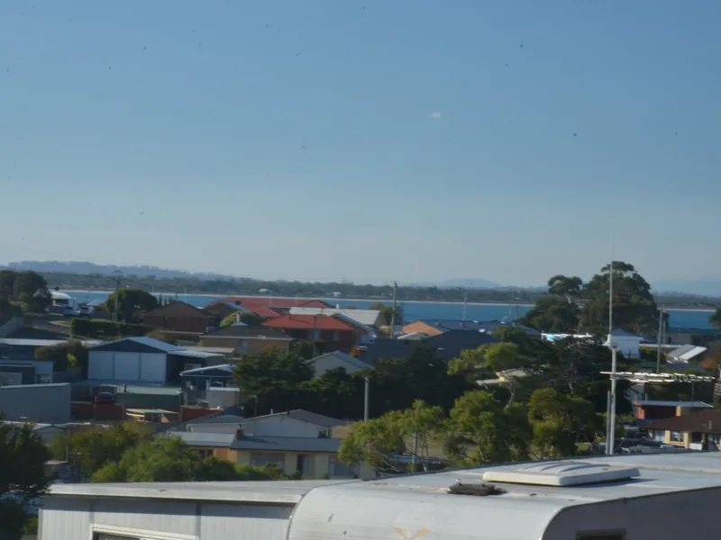 GREAT BLOCK WITH SEA VIEWS
