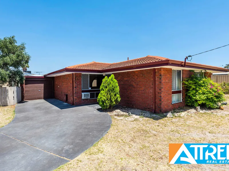 Large Powered Workshop with Side Double Gated Access!