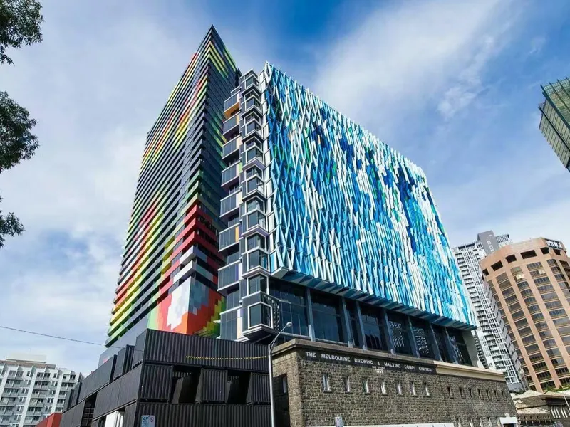 Size 78.7 sqm, with annual rental return 6%