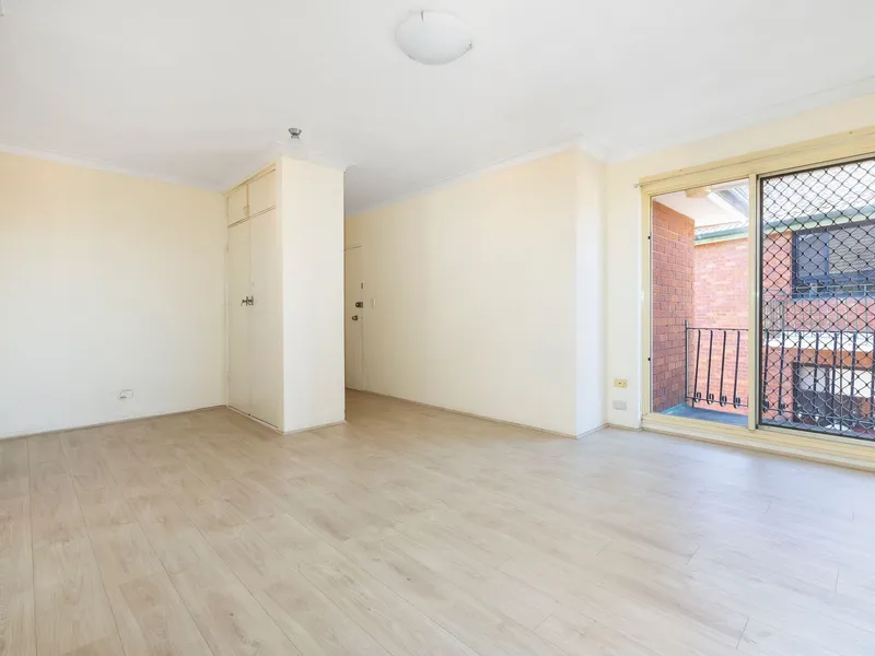 Top Floor Two-Bedroom Unit with Parking