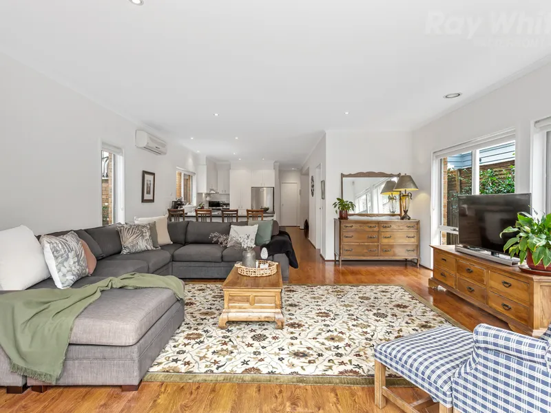 Surprising Space by the Park