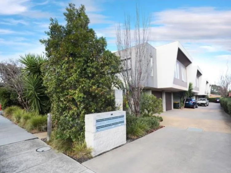 Sensational Location with Added Lifestyle Bonus