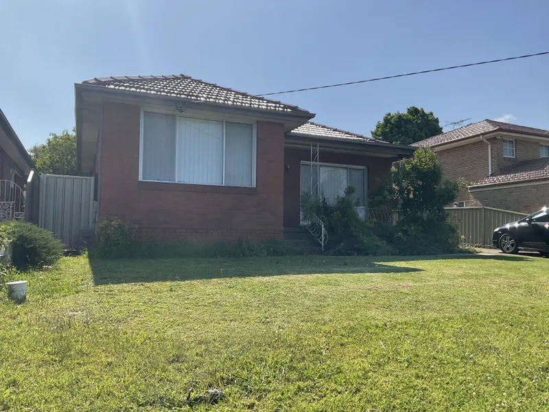 IDEAL HOME FOR THE FAMILY