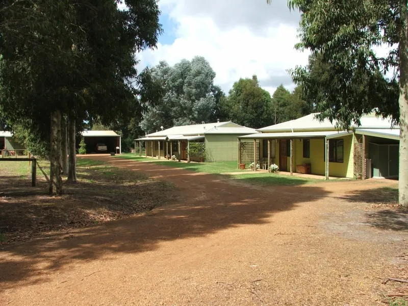 A Slice of Harewood Heaven An Attractive and Versatile Small Farm