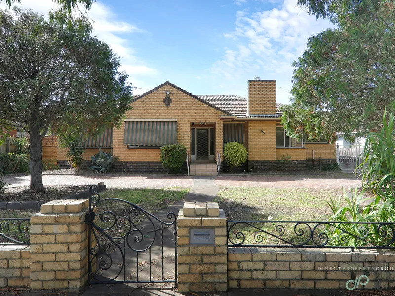 Huge family home in an excellent location!