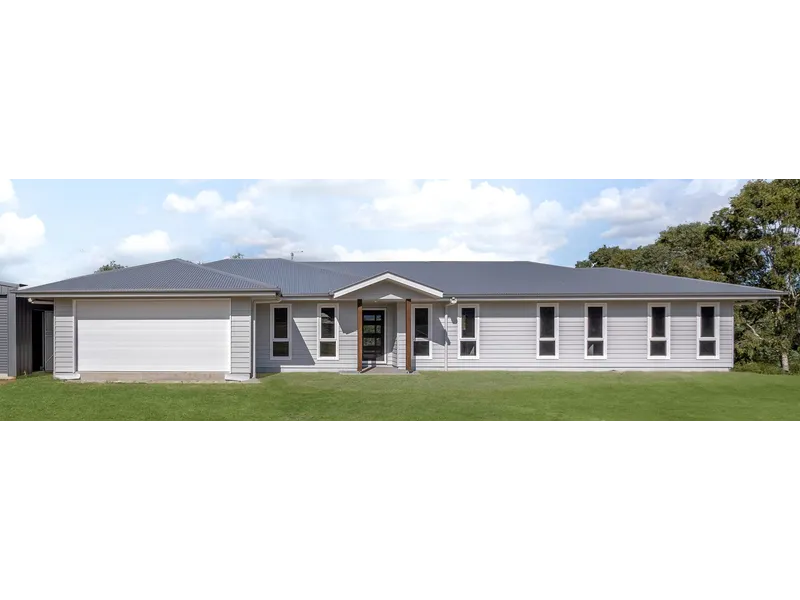 BRAND NEW 4 BED ACREAGE PACKAGE!