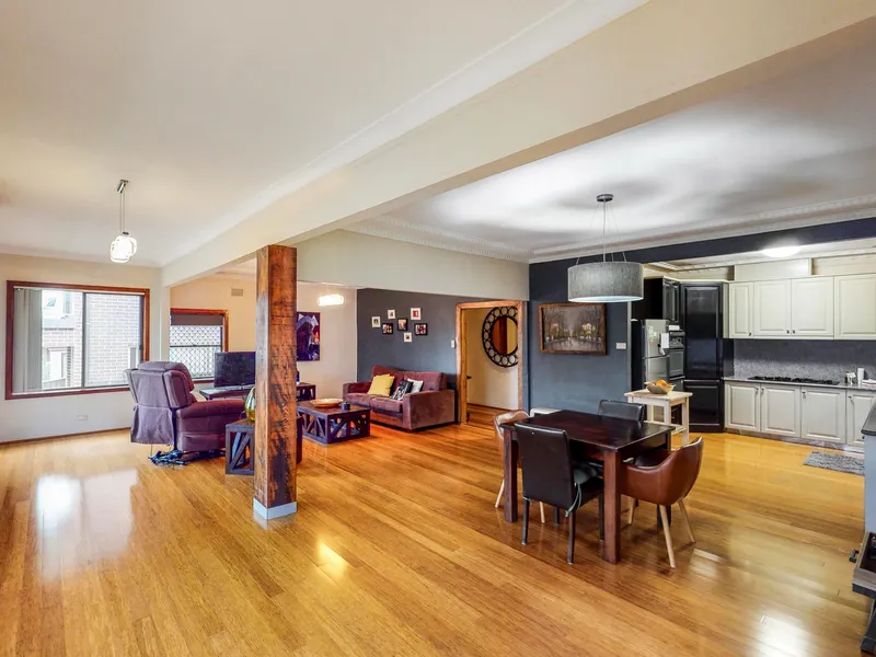 Rare Find - Prestige Renovation - Pool - Open Planned Living - Prime Position 