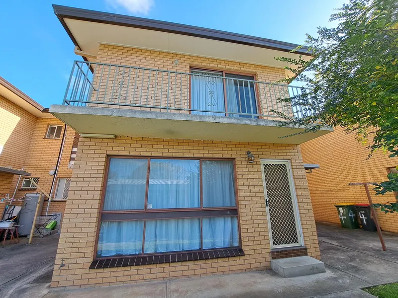 TWO BED, TWO BATH, NEW CARPET