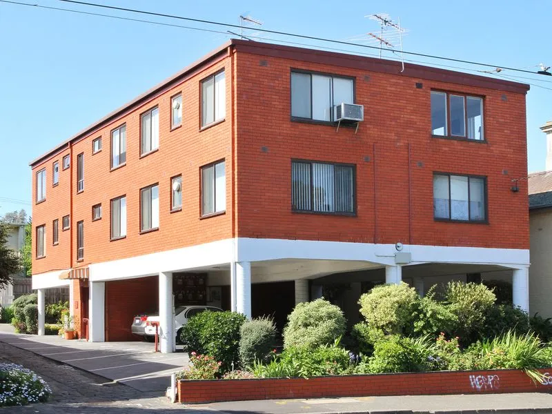 Studio apartment with tram at door!