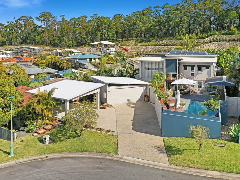 The Ultimate Dual Living Retreat!