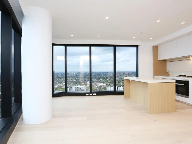 Panoramic views and high quality finishes
