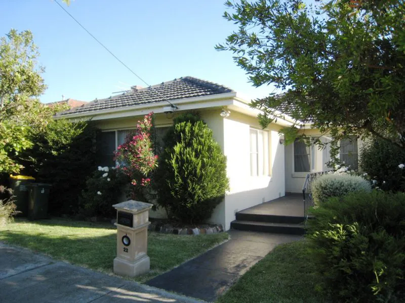 Quiet & Secure Two Bedroom Unit