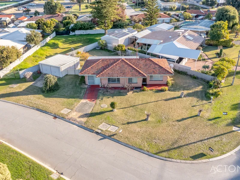 BEGINNER'S DREAM! ESCAPE THE RENTAL WORLD - BUY YOUR OWN HOME!