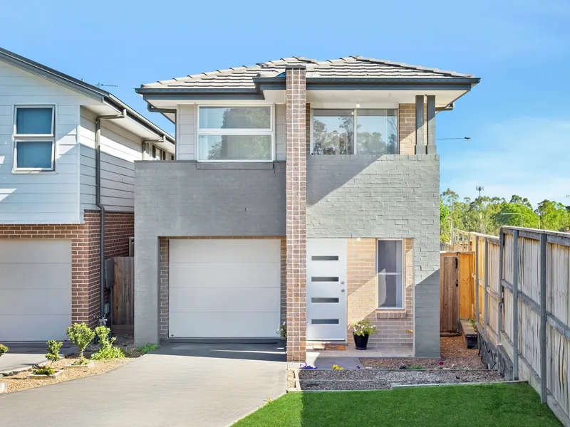 Immaculate east-facing family home within 3 minutes walk to Galungara Public School