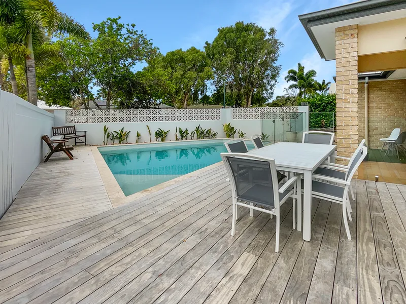 AVAILABLE FURNISHED OR UNFURNISHED - BEACHSIDE HOME WITH POOL!