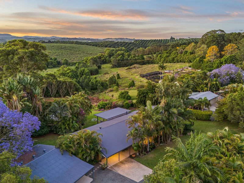 Acreage with magnificent views, 3 mins to Newrybar village